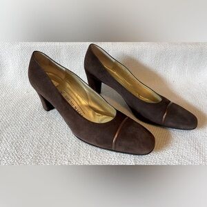 Bruno Magli brown suede pumps
